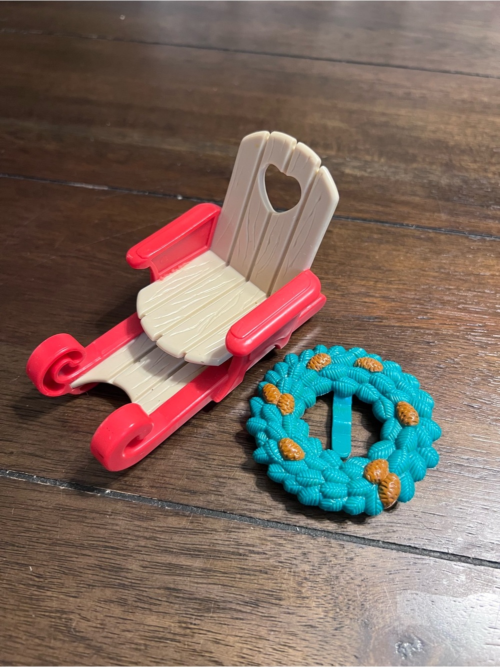 Vintage 1996 Fisher Price Loving Family Christmas Sled & Wreath